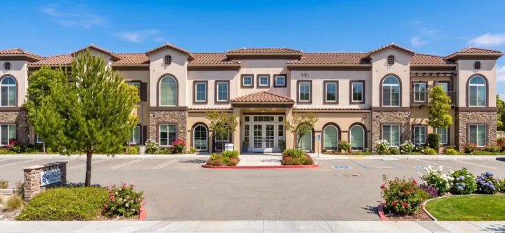 Silverado Thousand Oaks Memory Care Community on Warwick Avenue in Thousand Oaks, Ventura County, California