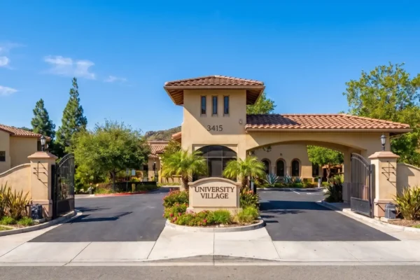 University Village Thousand Oaks 65-acre Continuing Care Retirement Community at 3415 Campus Drive in Thousand Oaks, California