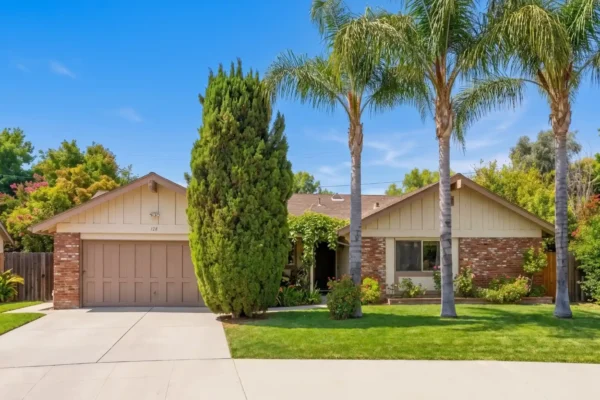 Select Senior Living IV 6-bed board-and-care home at 128 Erten Street in Thousand Oaks, Ventura County, California